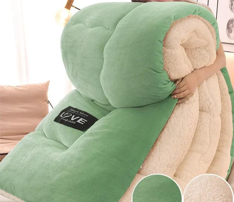 Warm Double Layered Fleece Winter Duvet