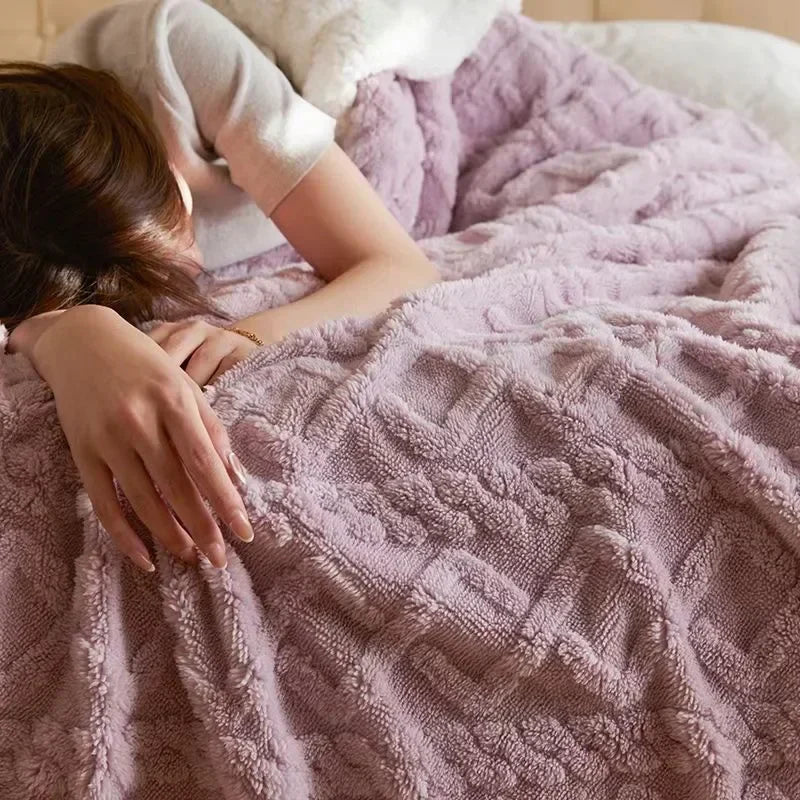 Soft Plush Wool Blanket for Winter Warmth
