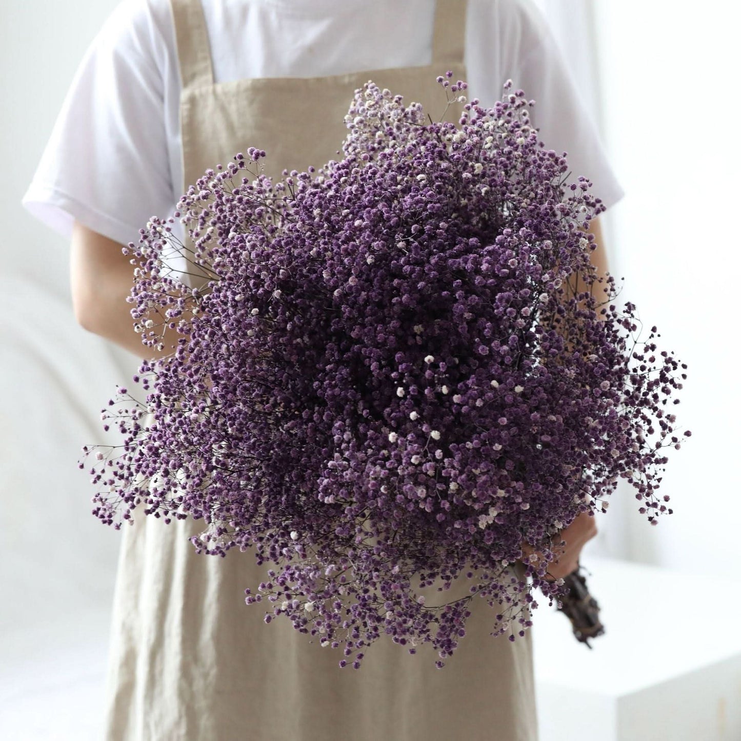 Realistic Air Dried Gypsophila Floral Arrangement