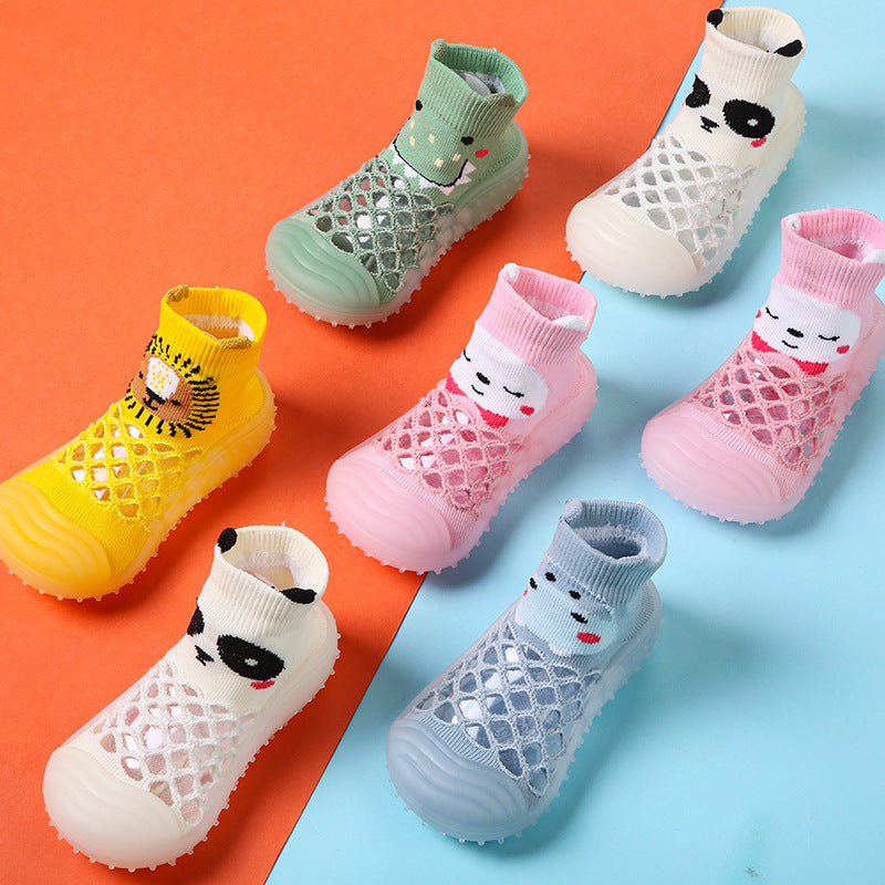 Adorable Baby Footwear Socks with Cute Animal Designs