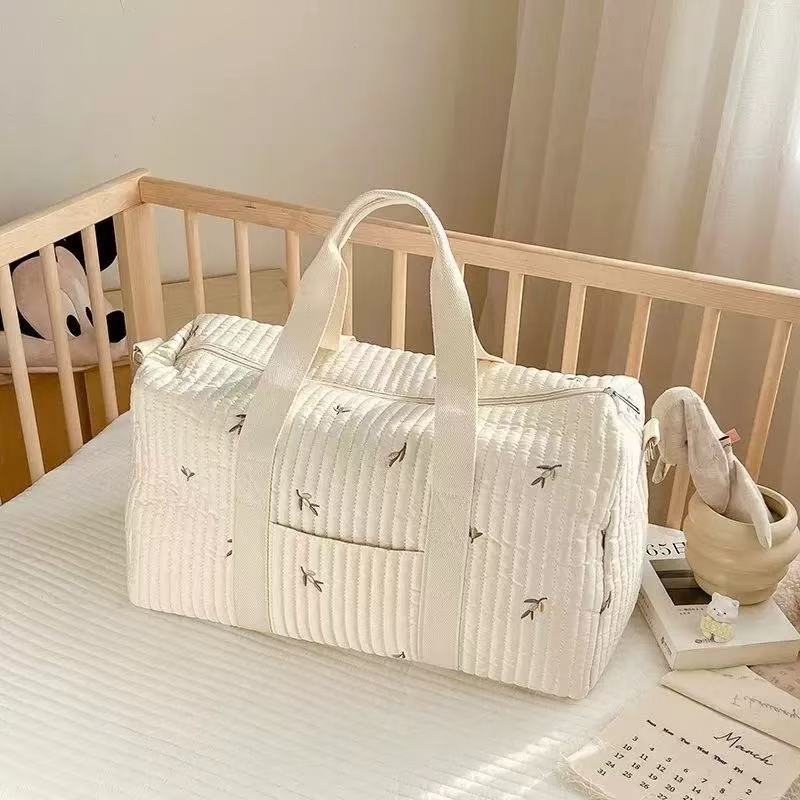 Spacious Baby Diaper Bag - Ultimate Mom Essentials