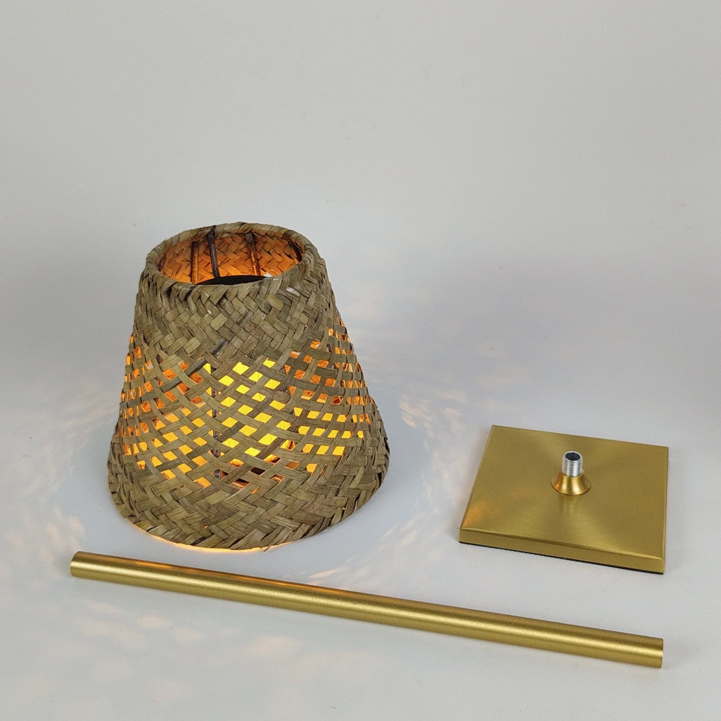 Befez | Cordless LED Table Lamp - Sleek Contemporary Style