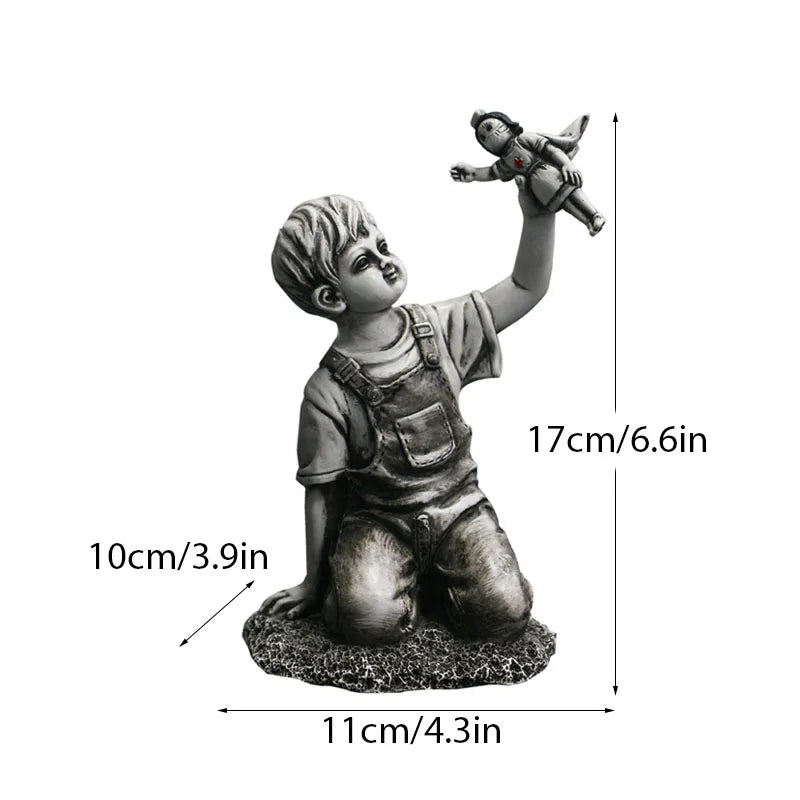 Befez | Banksy Figurine Set | Iconic Pop Art Decor