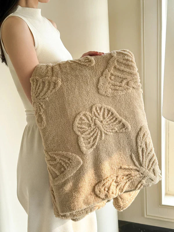 Cozy Plush Blanket with 3D Butterfly Pattern
