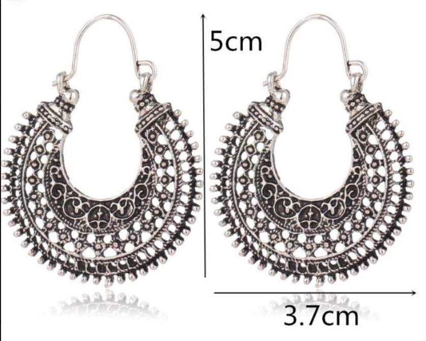 Luxurious Silver Filigree Drop Earrings