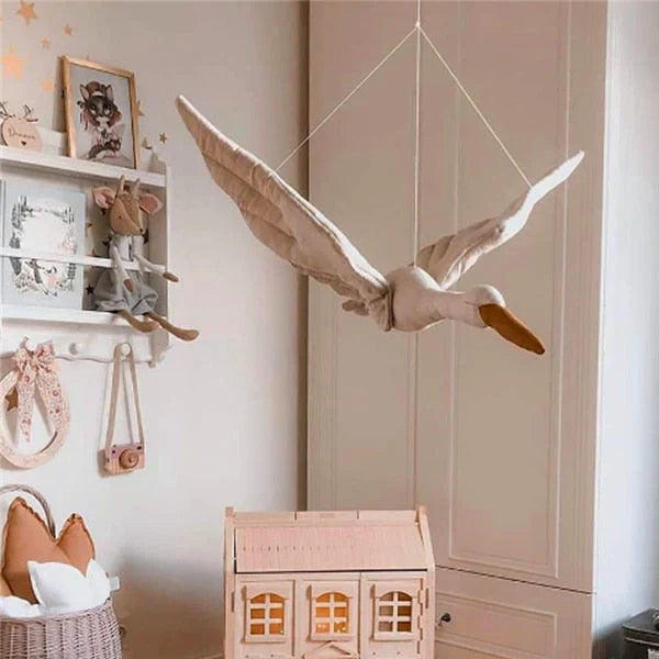 Adorable Swan Baby Room Decor