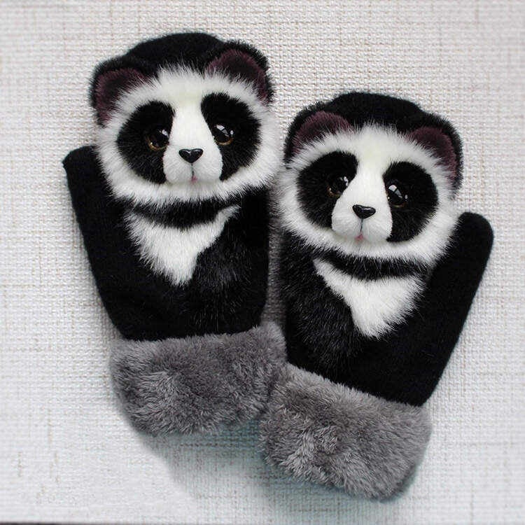 Warm Touch Gloves for Cold Winter Nights