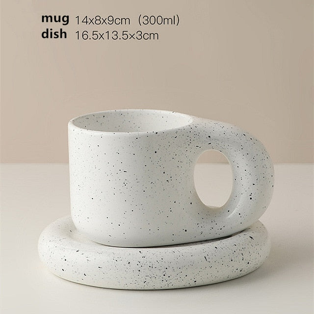 Simple Elegant Porcelain Tea Cup and Saucer Set