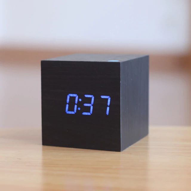 Stylish Digital Desk Clock Modern Home Decoration