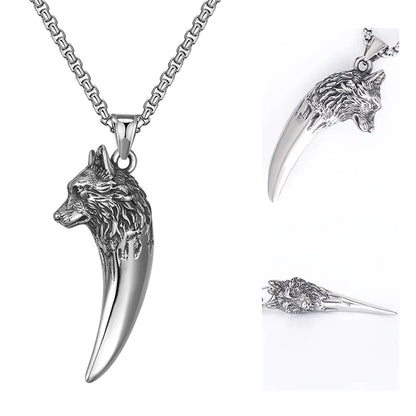 Strong Wolf Head Titanium Necklace
