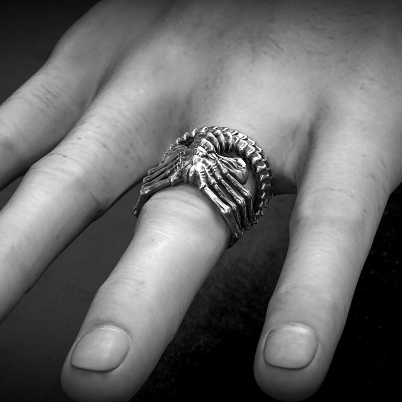 Sci-Fi Alien Face Hugger Ring