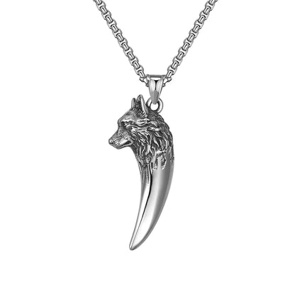 Strong Wolf Head Titanium Necklace