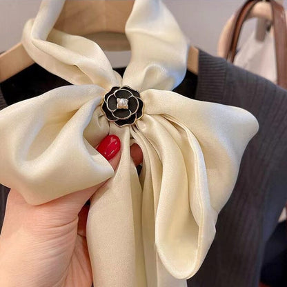 Beautiful Floral Scarf Clip