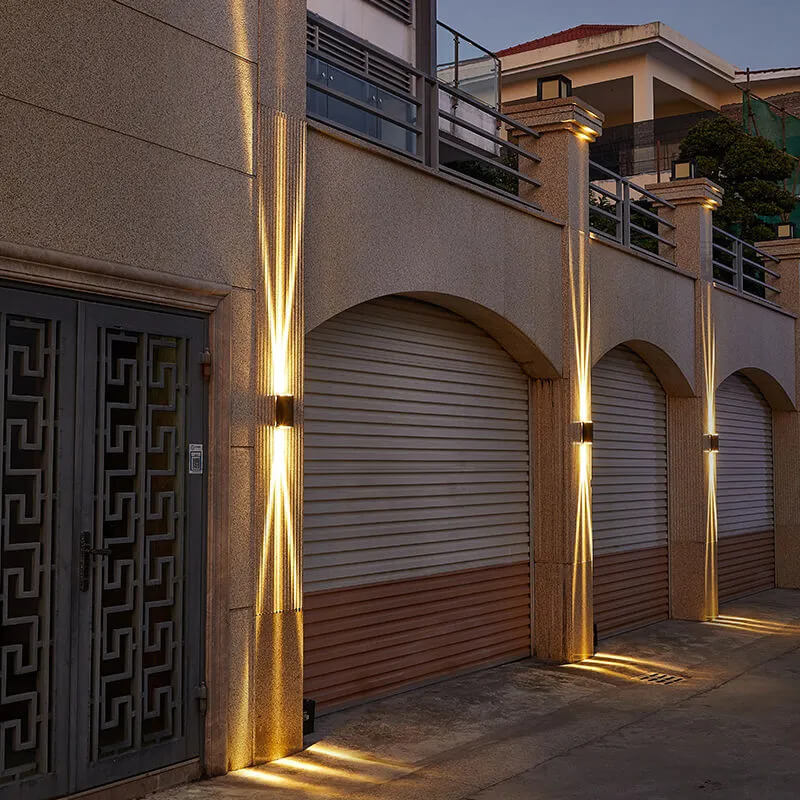 Befez | Stylish Weatherproof Outdoor LED Wall Lamp – Slim Metal Fixture