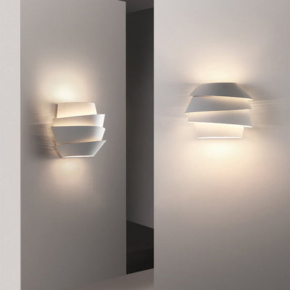 Contemporary Iron Double Head Wall Light