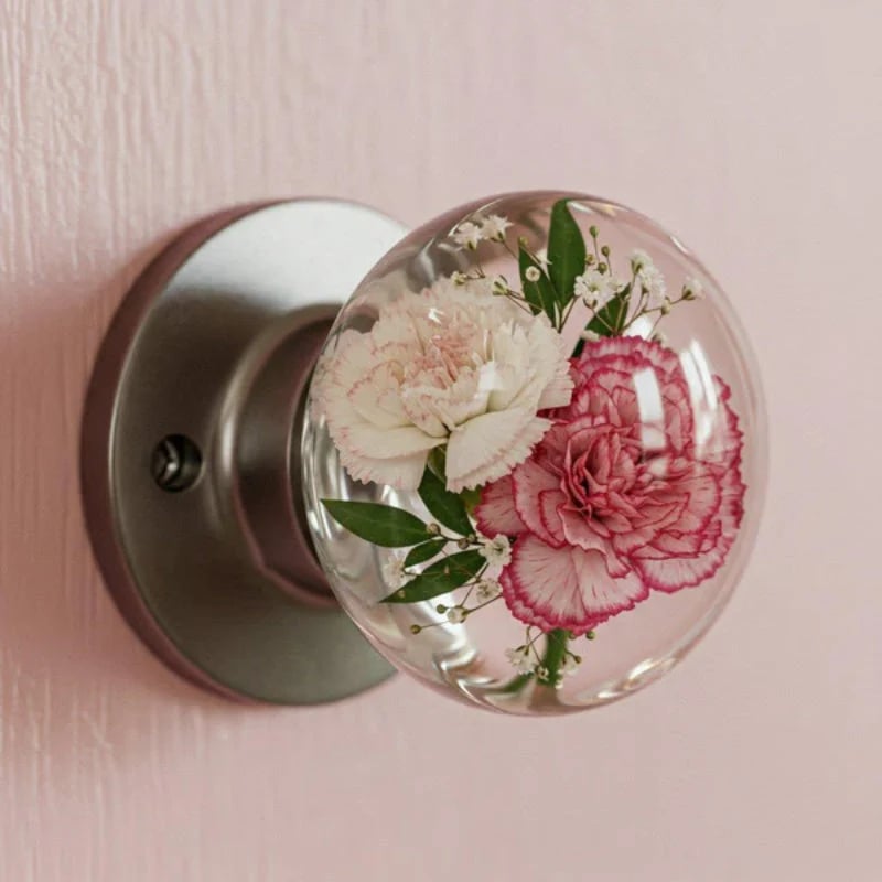 Stylish Door Knobs with Glow Effect