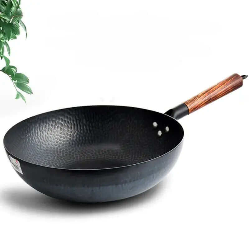 Traditional Handcrafted Iron Wok with Wooden Lid - Befez