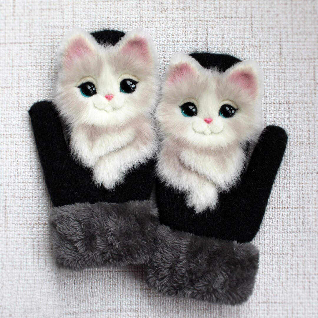 Warm Touch Gloves for Cold Winter Nights