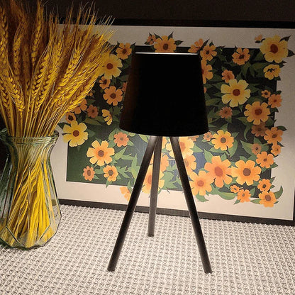Modern Wireless Tripod Table Lamp - Befez