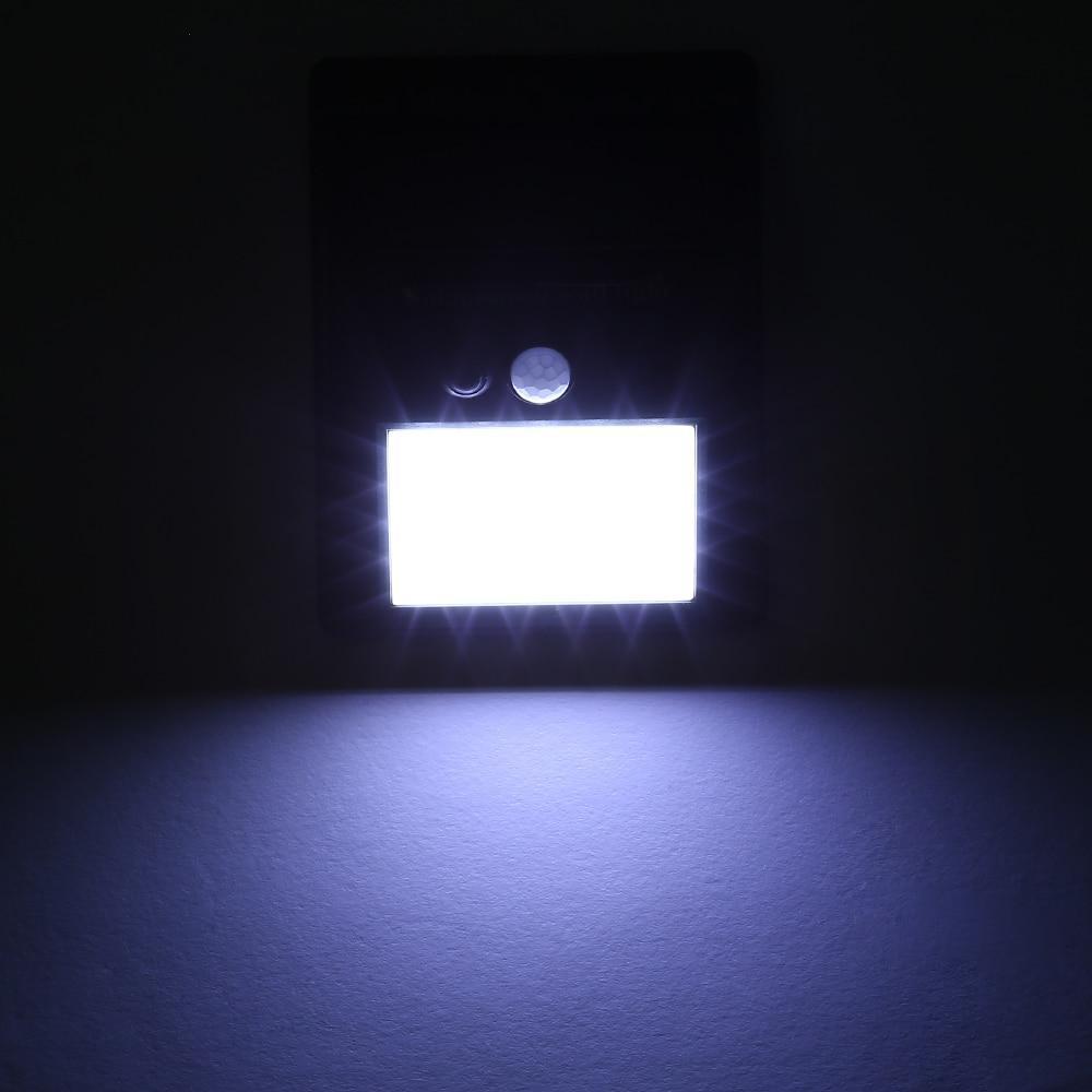 Befez | Automatic Outdoor Solar Powered Wall Lamp
