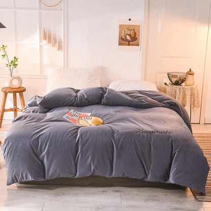 Soft Plush Duvet Cover for Warm Sleep