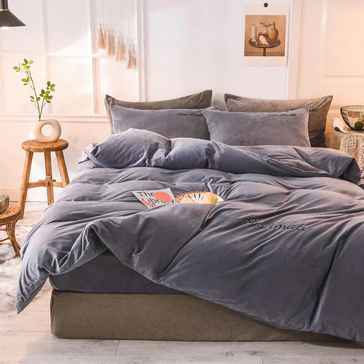 Soft Plush Duvet Cover for Warm Sleep