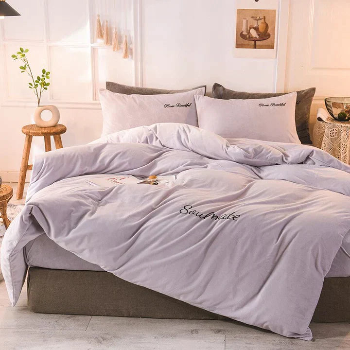 Soft Plush Duvet Cover for Warm Sleep