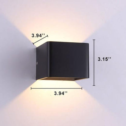 Compact Metal Square Wall Light