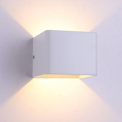 Compact Metal Square Wall Light