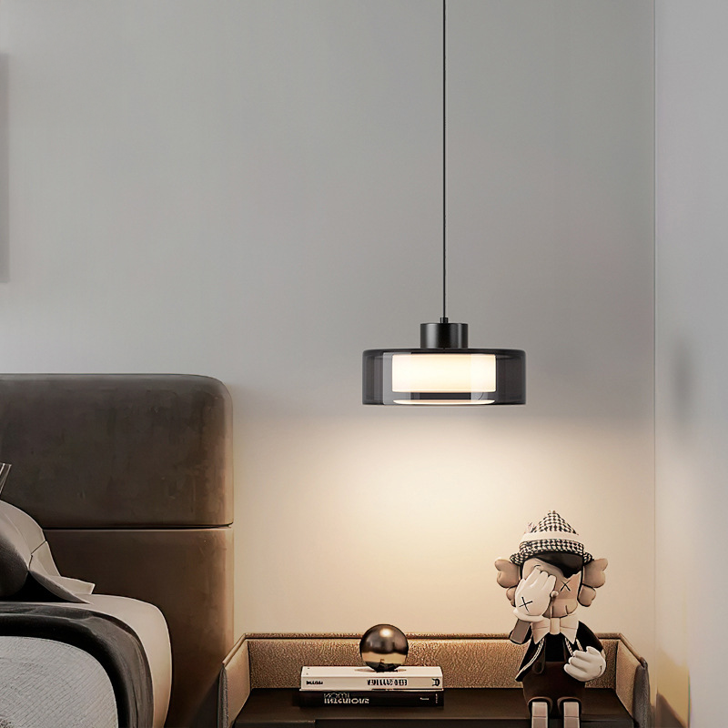 Stylish Glass Pendant Light in Classic Style