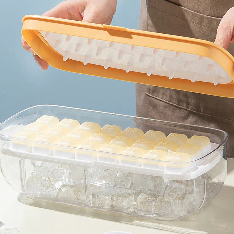Compact Ice Cube Maker with Removable Tray
