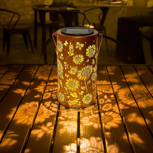 Colorful Outdoor Solar Lantern - Befez