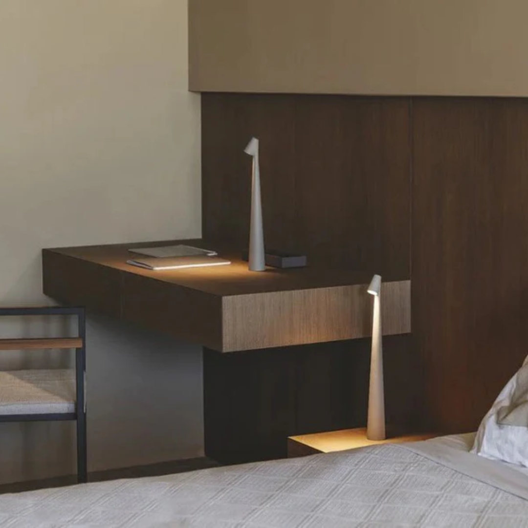 Simple Modern Wireless LED Desk Lamp