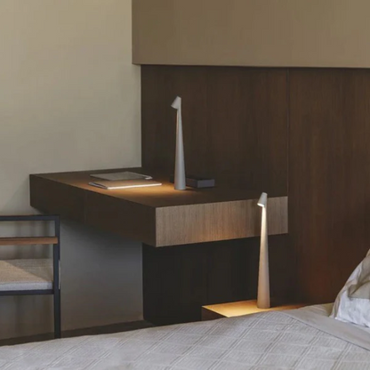 Simple Modern Wireless LED Desk Lamp