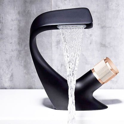 Modern Copper Kitchen Sink Faucet with Brass Handle