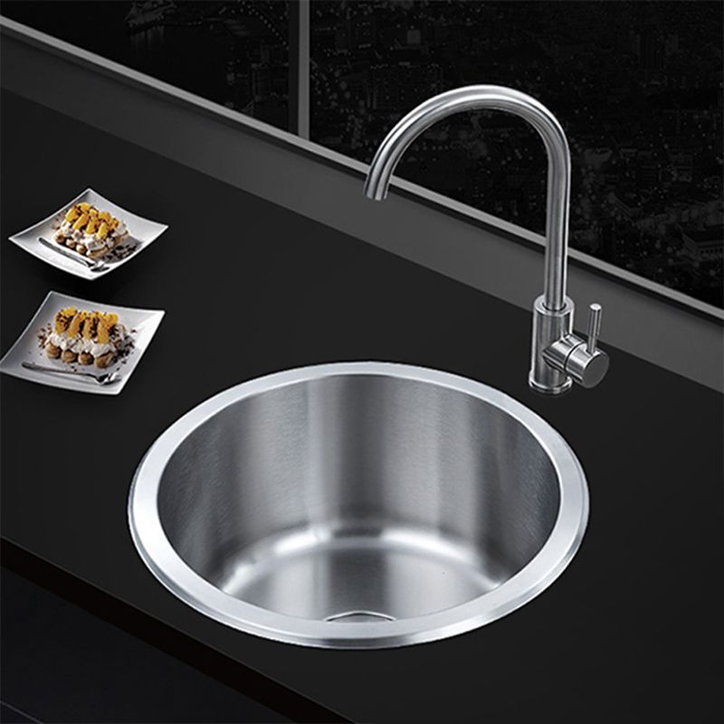 Modern Round Stainless Steel Kitchen Sink with Strainer