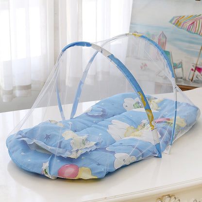 Comfy Baby Recliner with Bug Net