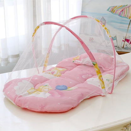 Comfy Baby Recliner with Bug Net