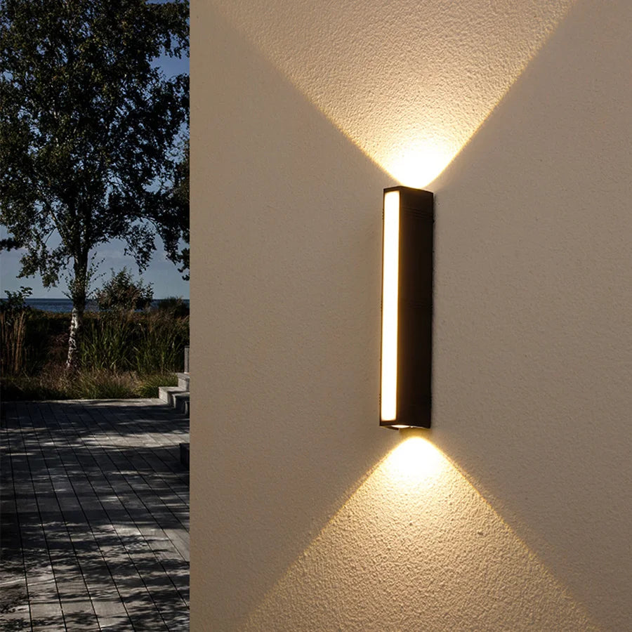 Outdoor LED Wall Lamp, Warm White, Waterproof Aluminium - Befez