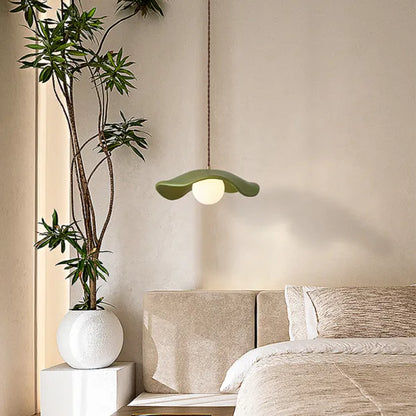 Natural Leaf Hanging Light Fixture