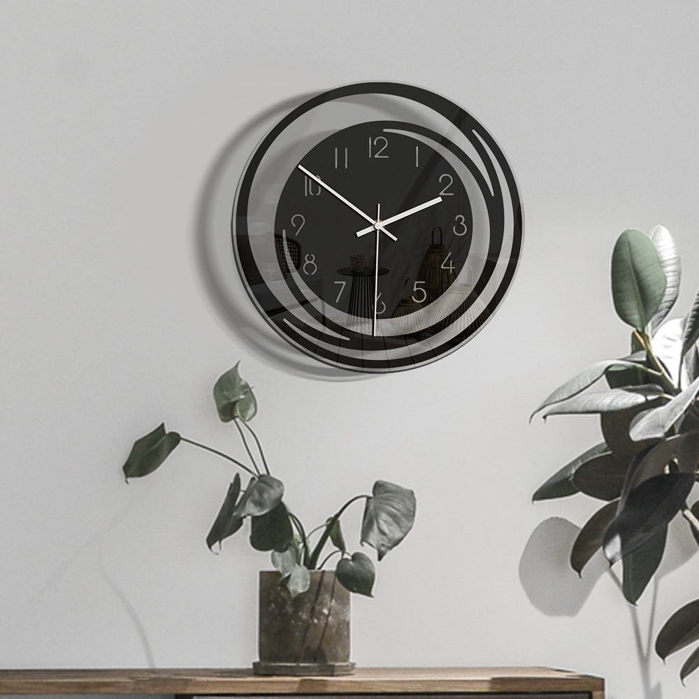 Simple Quiet Wall Clock in Acrylic - Contemporary Design
