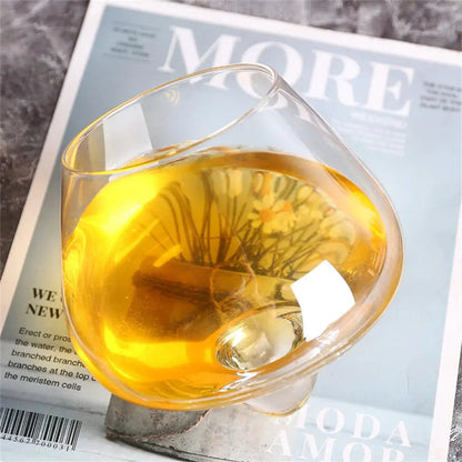 Premium Bar Glass - Rotating Tumbler for Beer, Wine, Cocktails