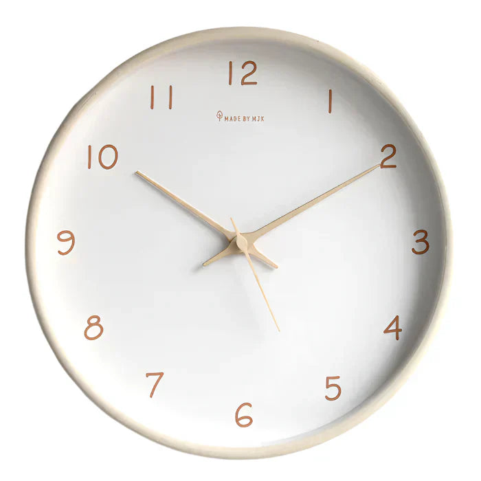 Quiet Wooden Wall Clock - Befez