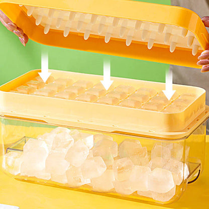 Compact Ice Cube Maker with Removable Tray