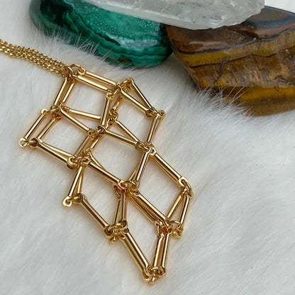Sparkling Gemstone Pendant Necklace