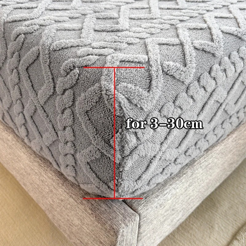 Luxurious Fitted Mattress Protector Sheet - Breathable & Easy Fit