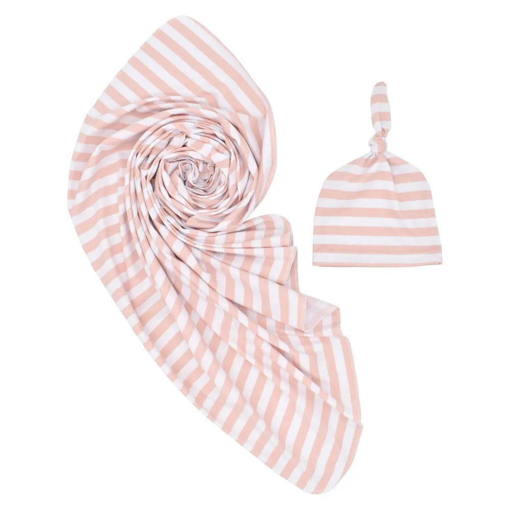 Cozy Baby Swaddle Set with Hat – Gentle Infant Wrap