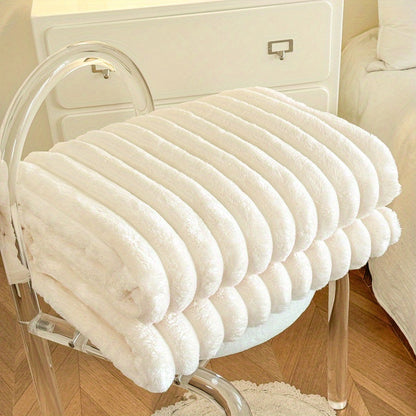 Cozy Plush Throw Blanket for Home