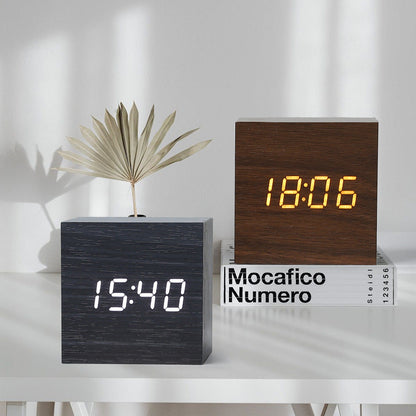 Accurate Square LED Clock Thermometer - Befez