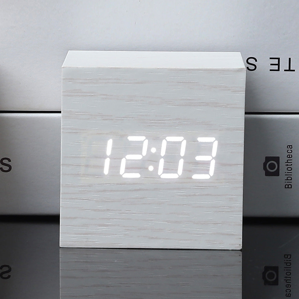 Accurate Square LED Clock Thermometer